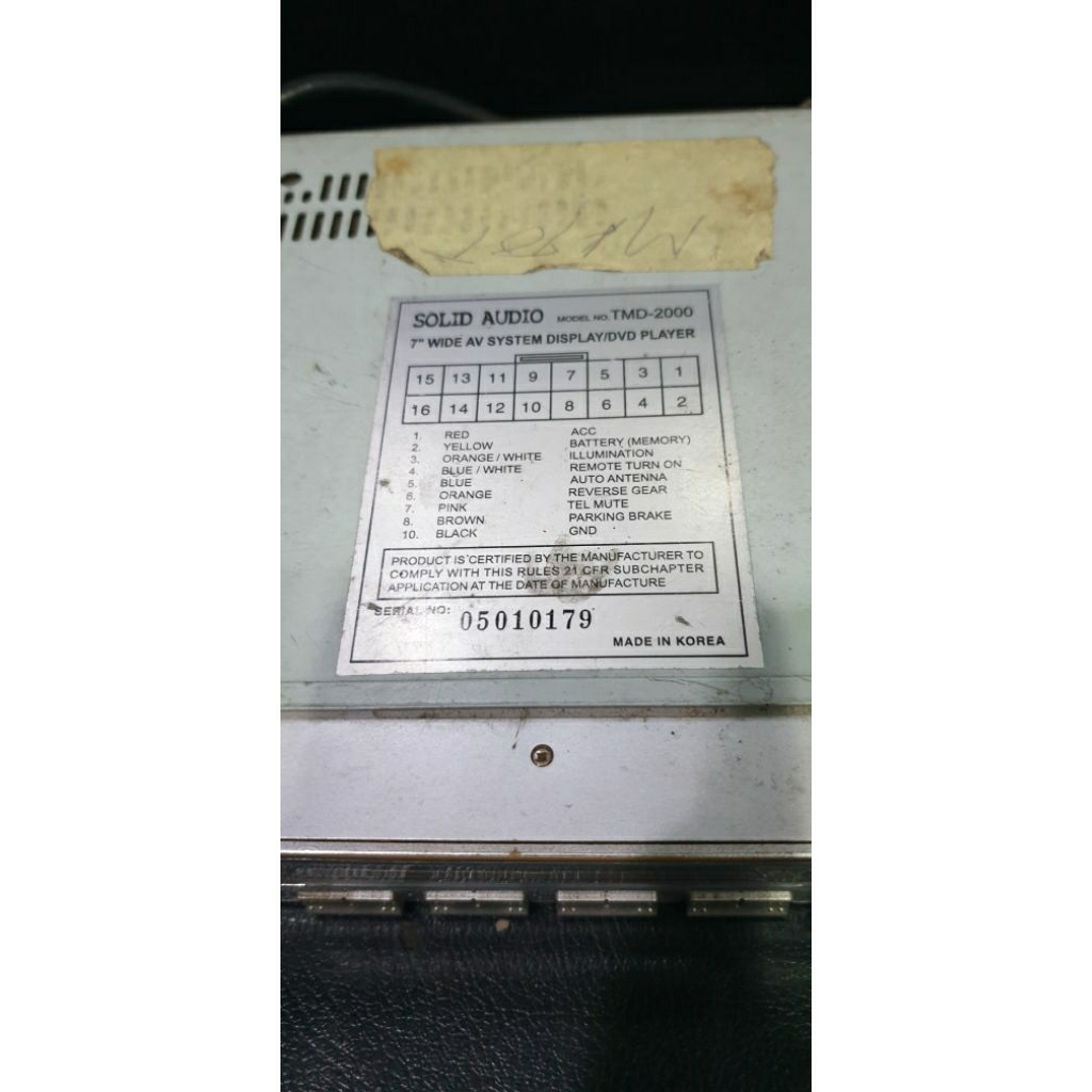 TV indash mobil motorized Solid Audio TMD-2000 kondisi rusak