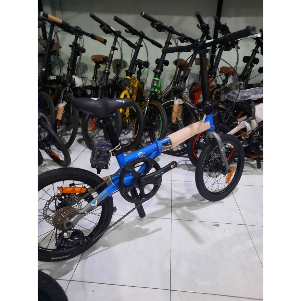 Sepeda Lipat 16inc TREX LEON
