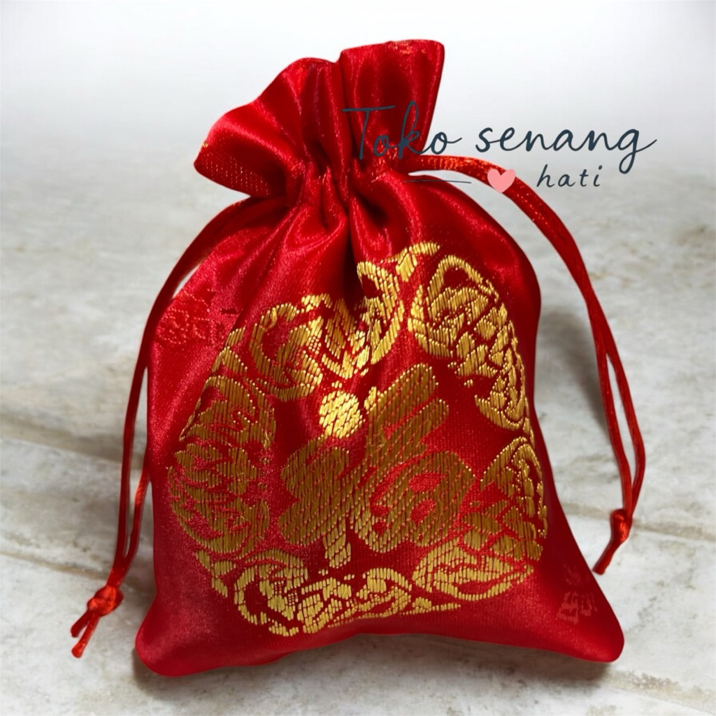 angpao kain fu merah / kantong jimat fu merah / angpao kain