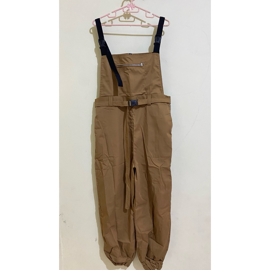 PRELOVED Jumsuit / overall / baju kodok unisex pria wanita  ZISALLECTION ukuran XL warna coklat | pe