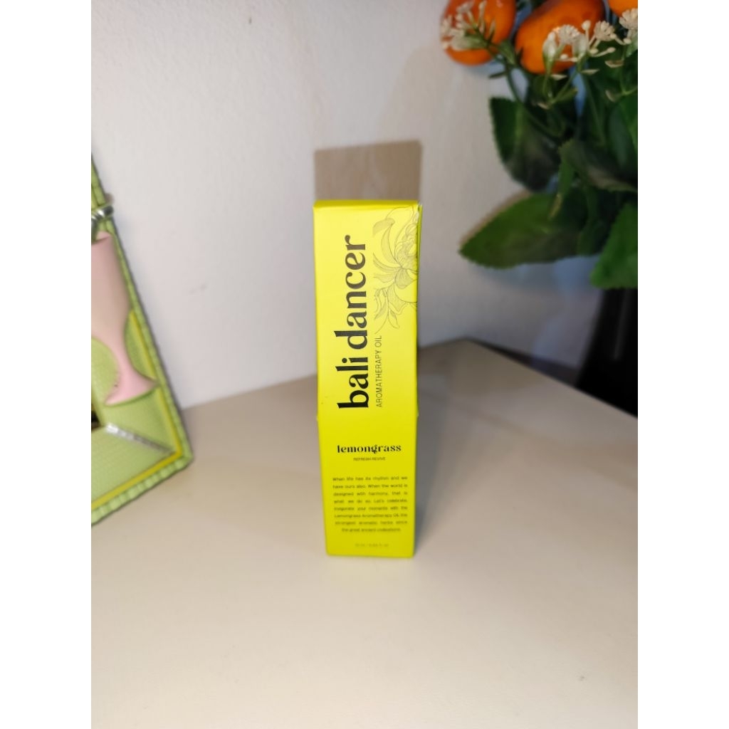 (NEW) Bali Dancer Aromatherapy Oil