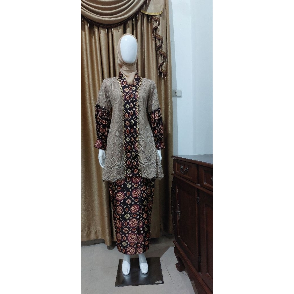 STELAN ROK JUMPUTAN SEMI SUTRA MOTIF TITIK 7 MIX BROKAT CHANTYLI JUMPUTAN HANDMADE PREMIUM | JUMPUTA