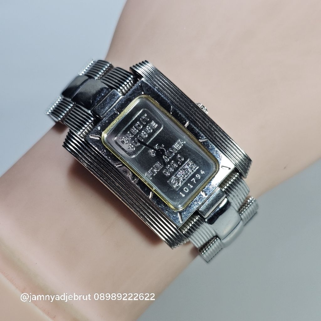 Jam Tank Credit Suisse 5g Fine Silver by Doris Blaster Bekas