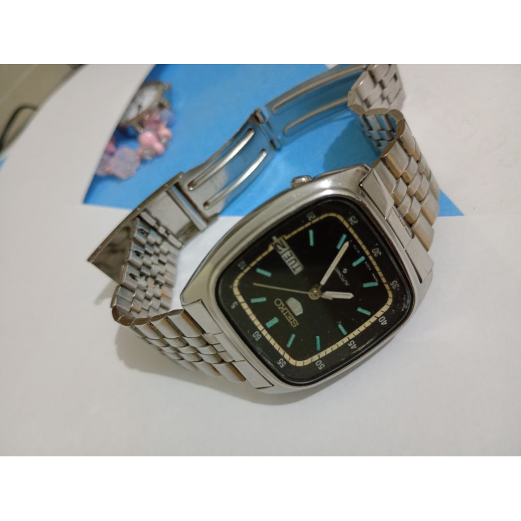 Jam Tangan Vintage Seiko 5 Automatis