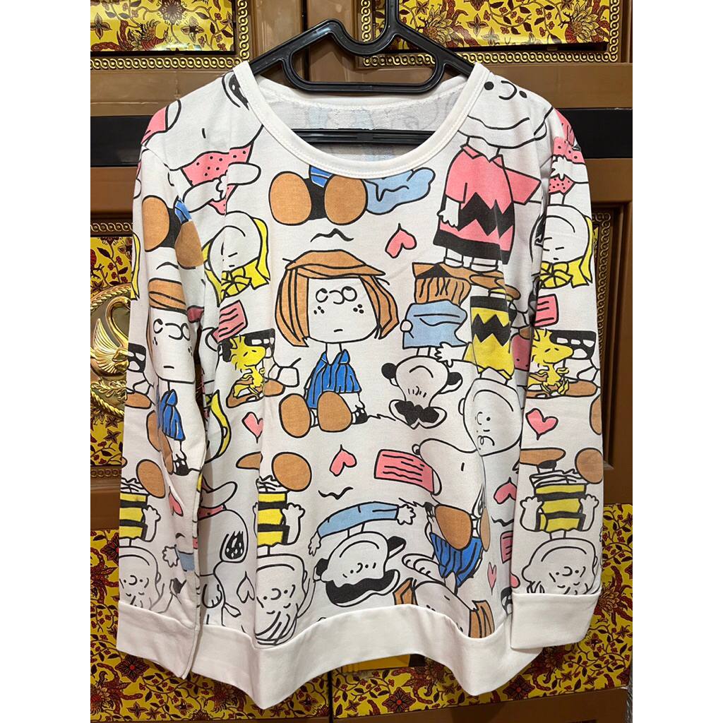 PRELOVED CREWNECK /SWEATSHIRT KARTUN