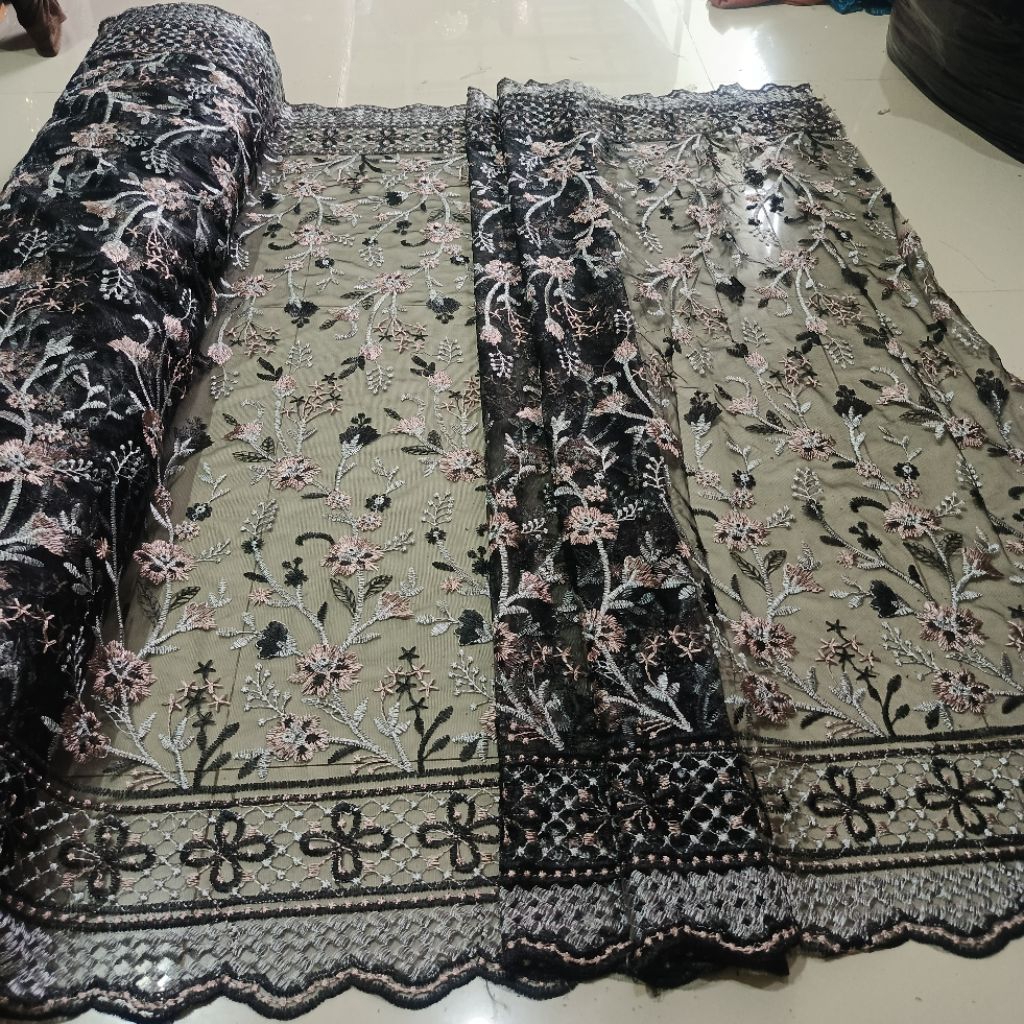 BESTSELLER] KAIN TILE GARDEN VALENTINO RAMBAT / LIMITED EDITION