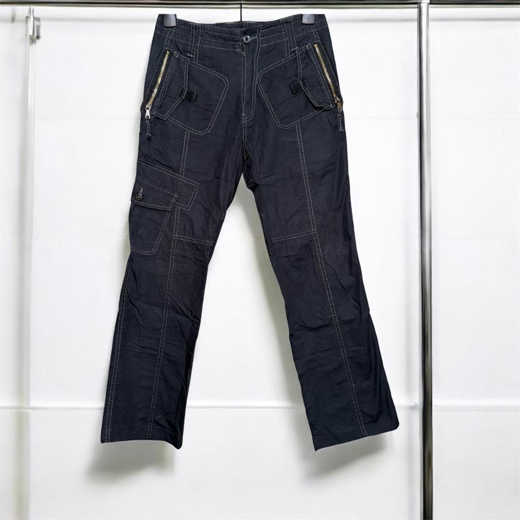 OILCAKE Vintage Flare Bondage Studded Pocket Cargo Pants / celana kargo cewe oil cake