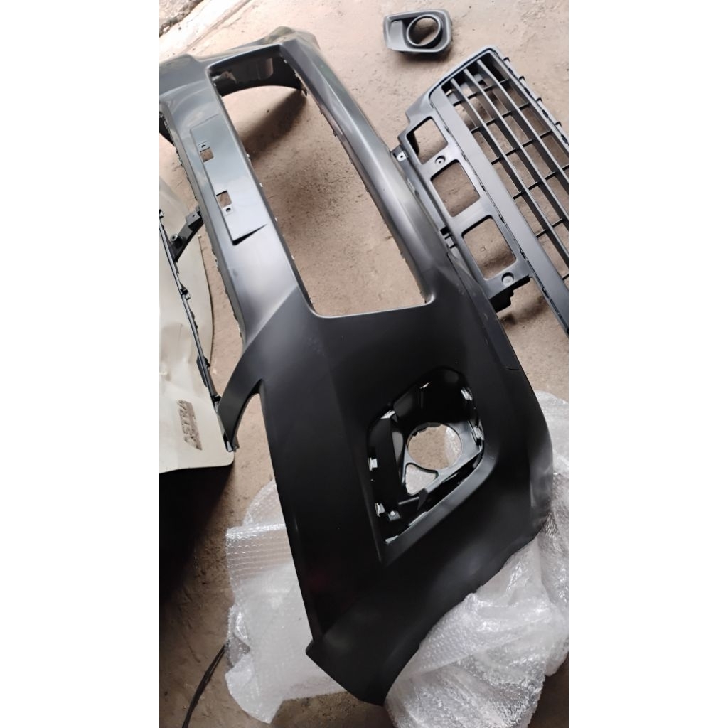 bumper depan ertiga 2014