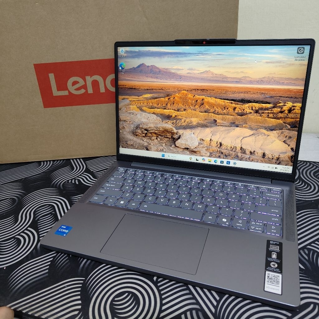 Lenovo Ideapad Slim 3 intel Core i5 13420H 8/512 Garansi Resmi