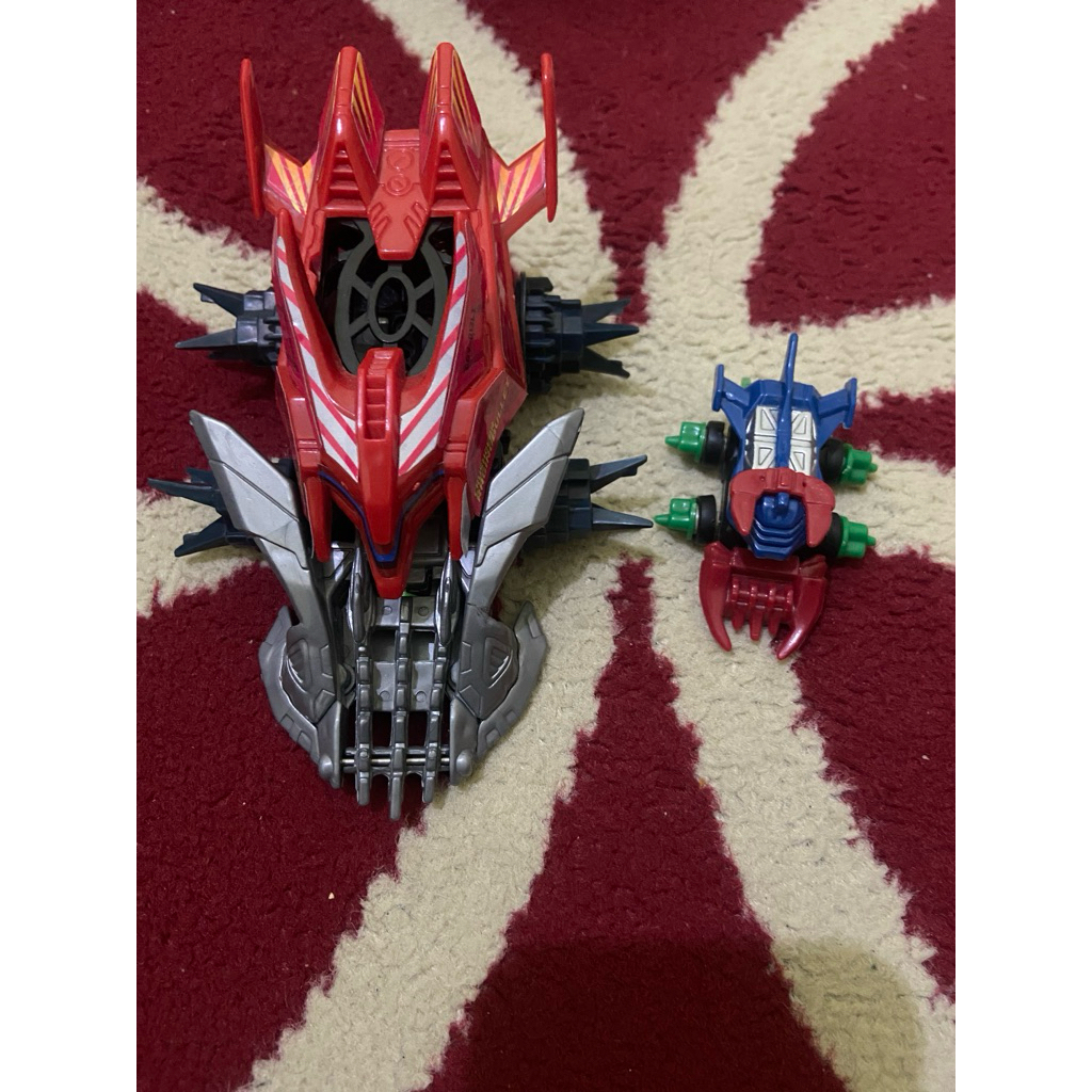 Crush gear raging bullet gold seagull