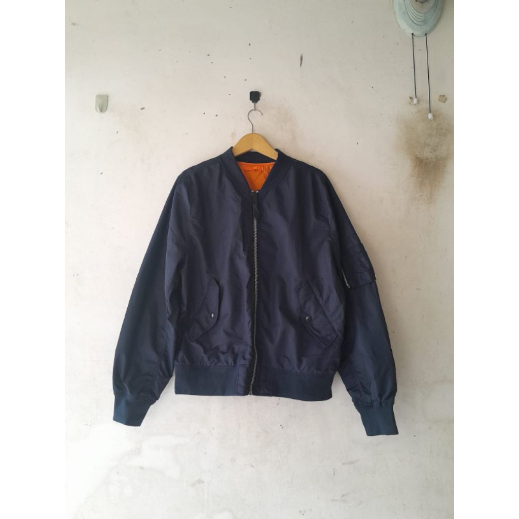 Alpha industries bomber jaket