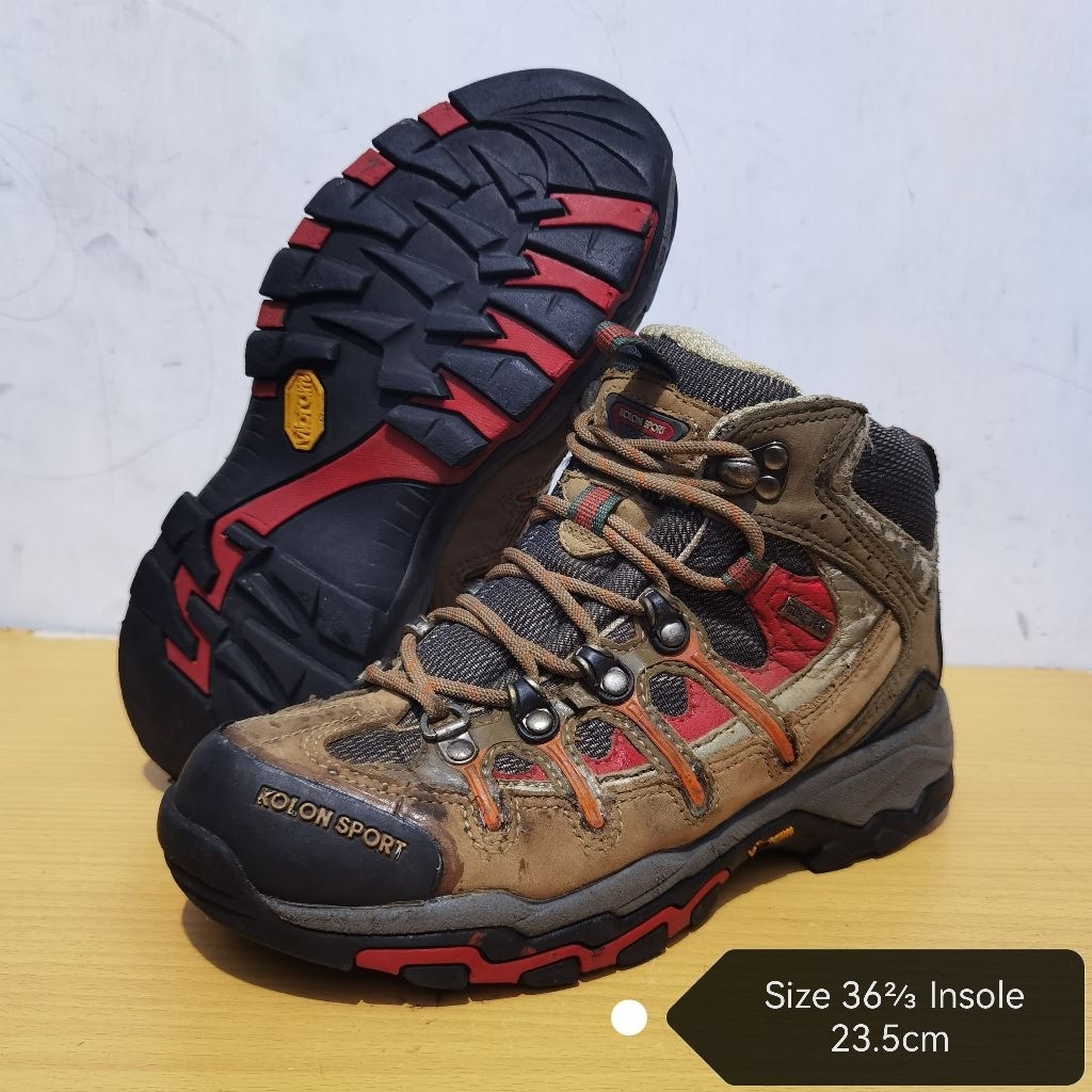 Sepatu Hiking KOLON SPORT GORE-TEX MID 37