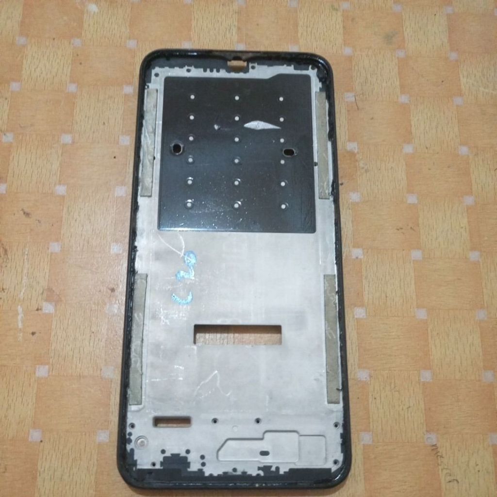 prame tatakan lcd realme c20 ori copotan