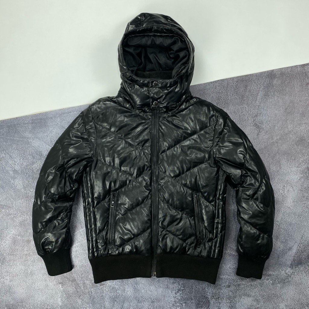 UNIQLO DOWN JACKET