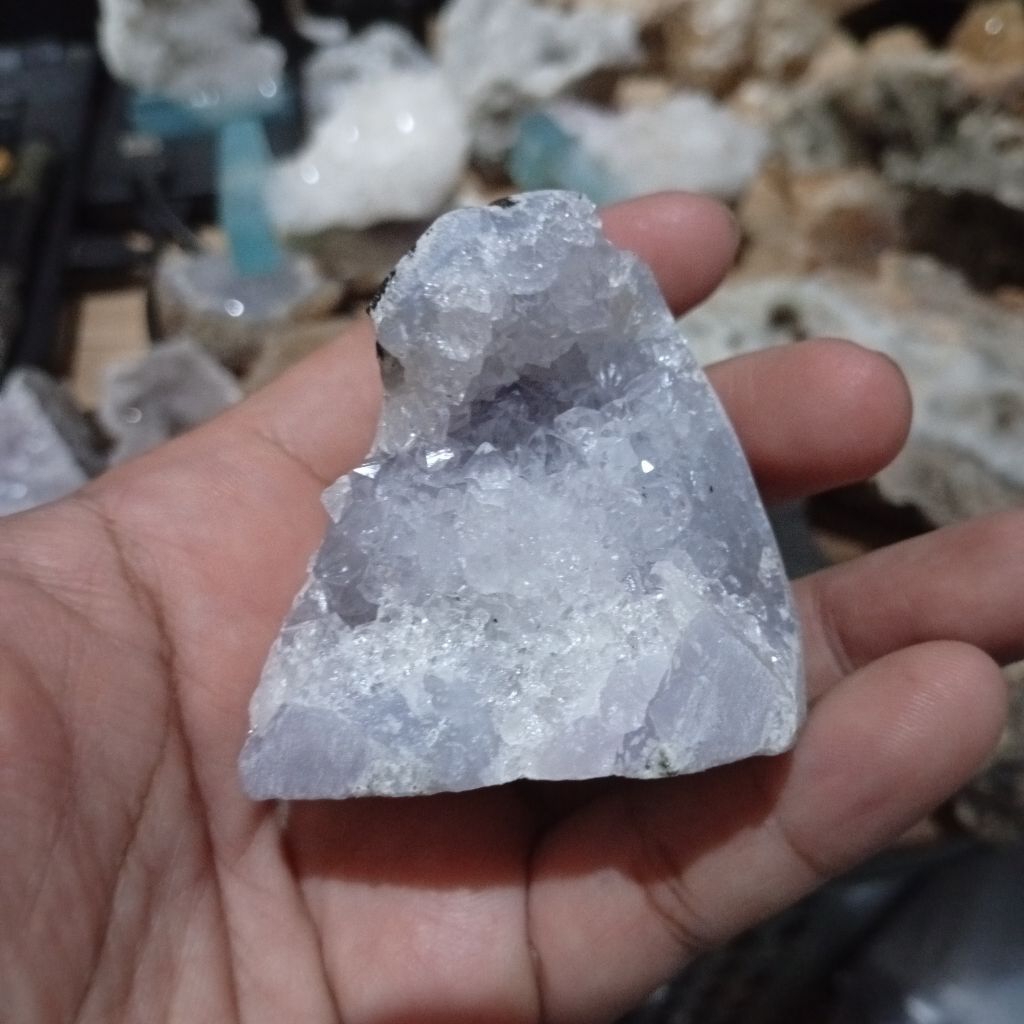 batu kristal geode Amethyst no. 1