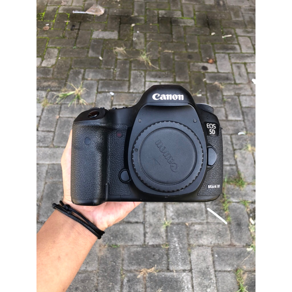 KAMERA CANON 5D MARK III BODY ONLY SECOND