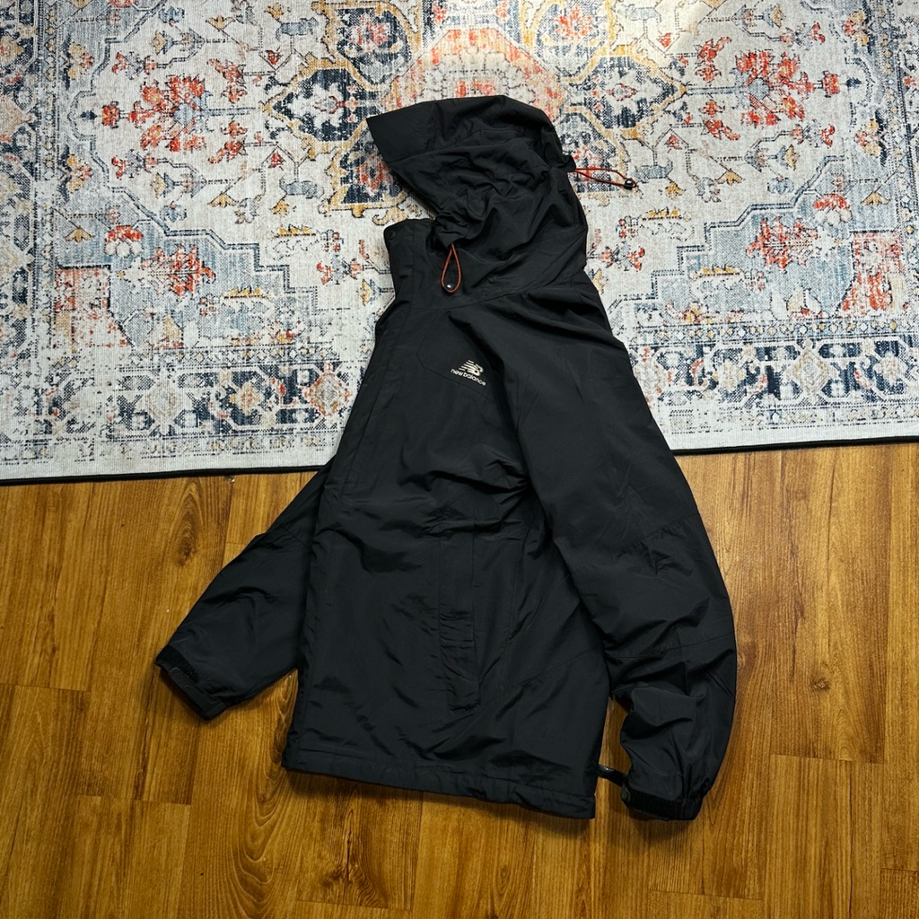 NEW BALANCE OUTDOOR JACKET SECOND