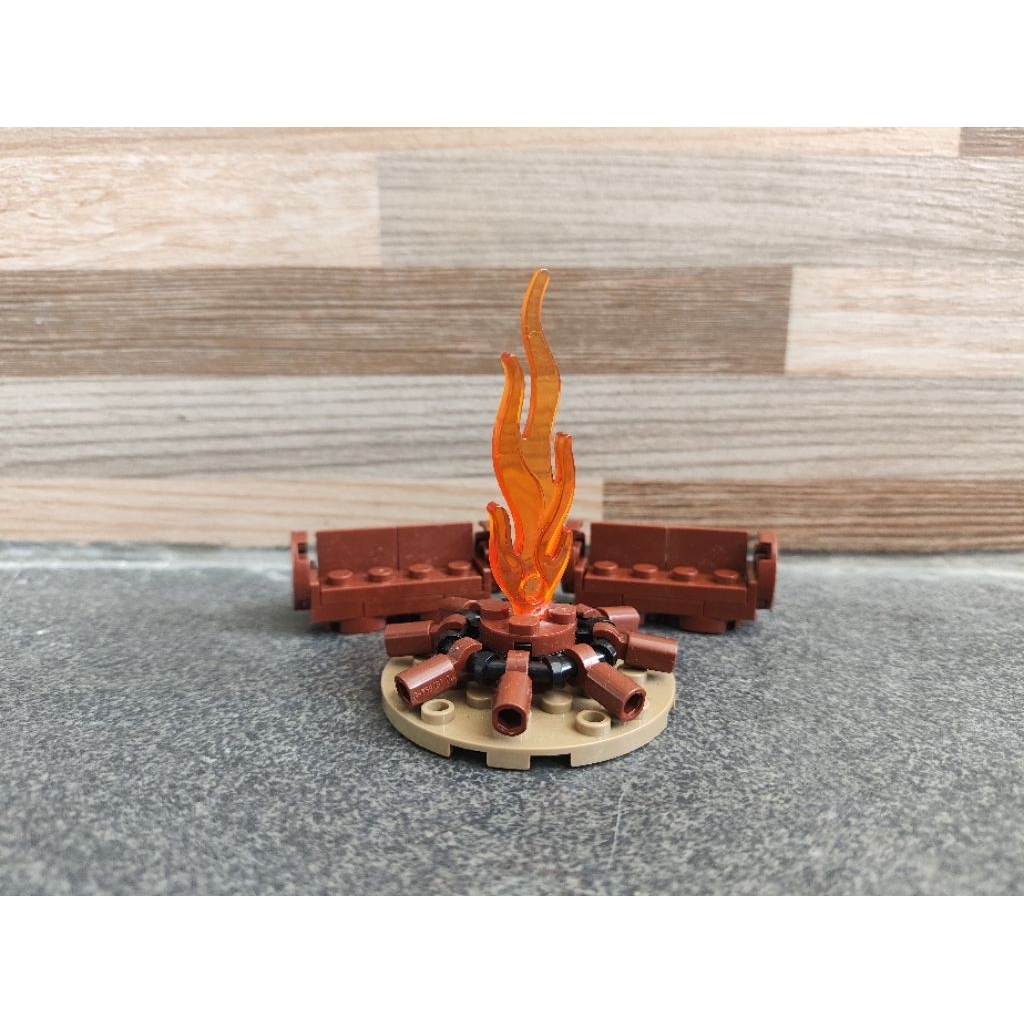 Brick Accessories camp fire and wooden chair | Bekas Lego Keeppley Blokees Starwars Lord of the ring