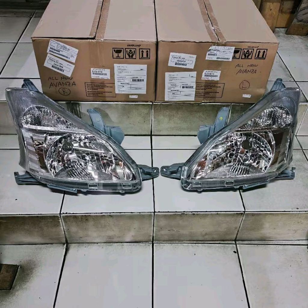 Headlamp lampu depan kanan kiri Toyota Daihatsu All New Avanza Xenia tahun 2012 2013 2014 Asli Origi