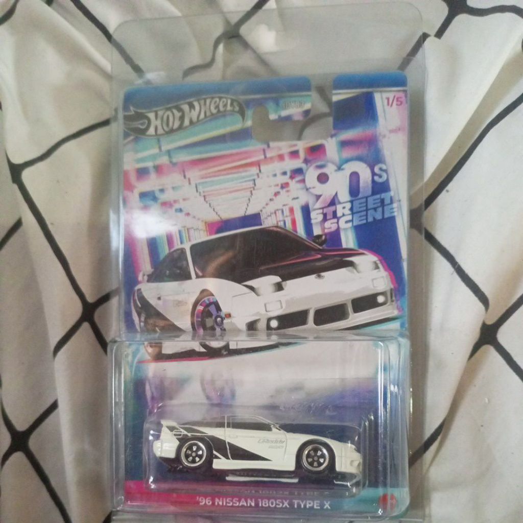 HOTWHEELS SERIES 90S STREET SCENE NISSAN 180SX