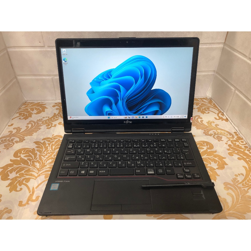 FUJITSU P727 TABLET LAPTOP CORE I7 STYLUS PEN MURAHHH