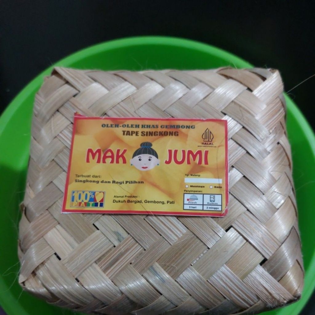 Tape Singkong Besek Mak Jumi