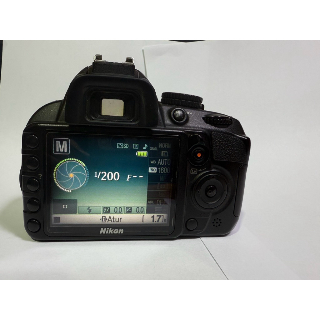 kamera Nikon d3100 body only