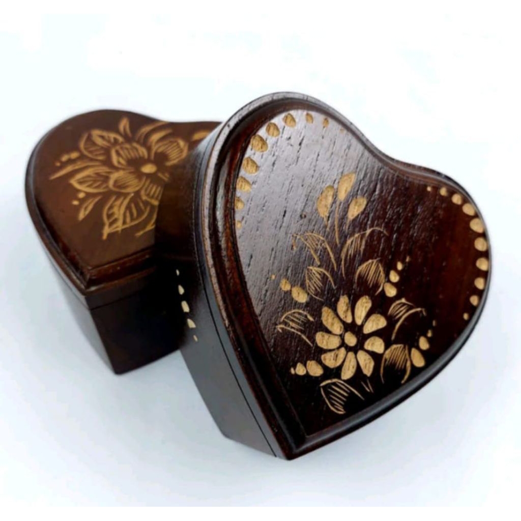 Kotak Kayu Jati Ukir / Kotak Perhiasan / Souvenir Kayu Ukir