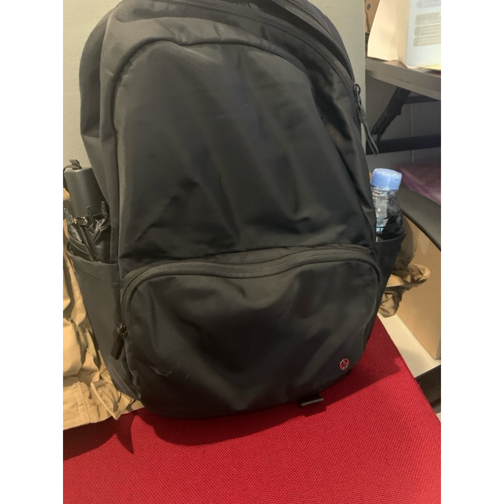 Lululemon backpack preloved