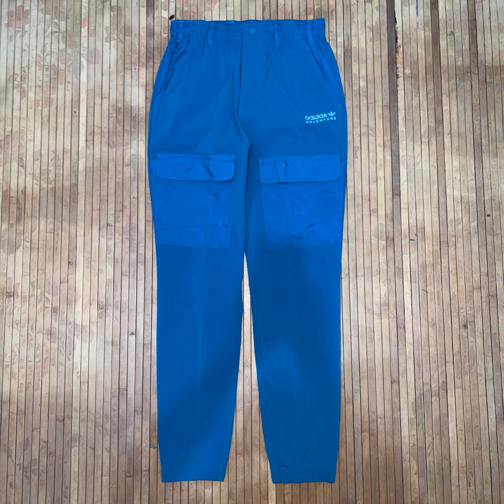 ADIDAS ADVENTURE OUTDOOR HIKING NYLON MULTIPOCKET CARGO PANTS National Geographic fjallraven