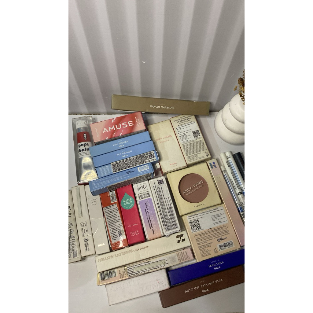 [New Baca Deskripsi] Korean Make Up Original Ex Sociolla Reject Kemasan BBIA Holika A Pieu About Ton