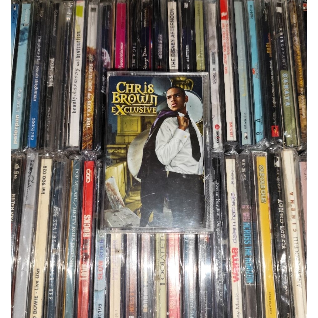 Kaset Chris Brown - Exclusive