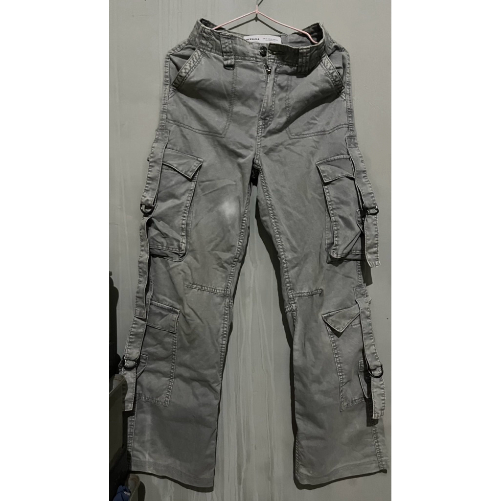 preloved cargo pants bershka