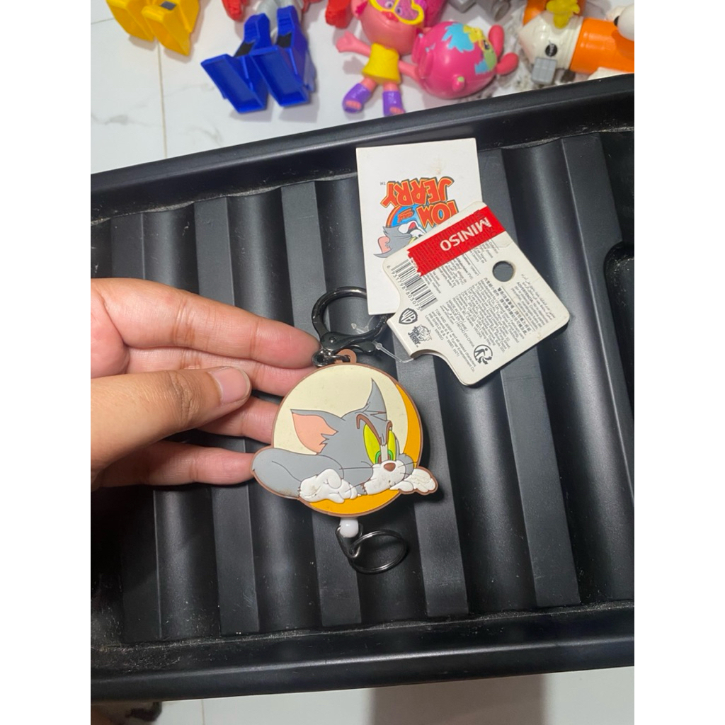 GANTUNGAN TOM N JERRY MINISO