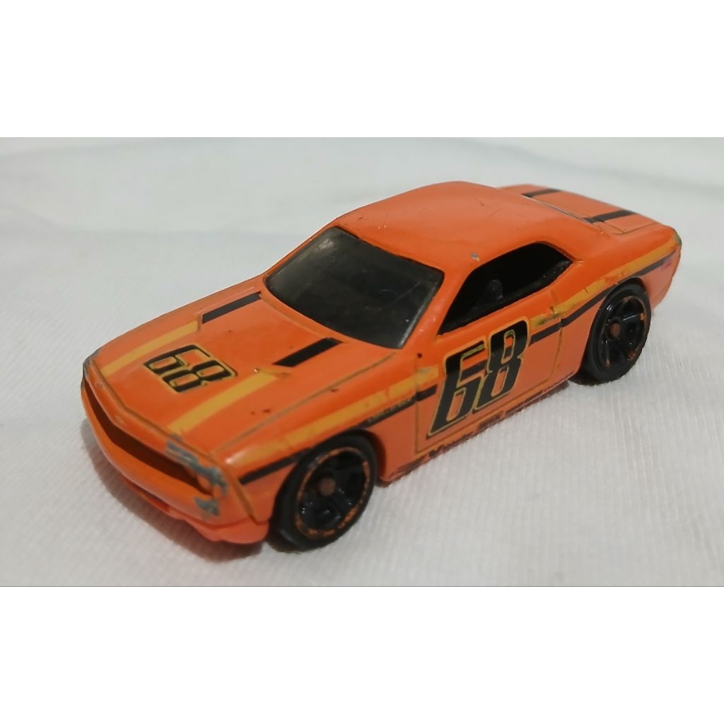Hotwheels DODGE CHALLENGER 2015