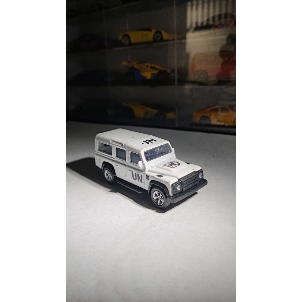 Rmz City Land Rover Defender