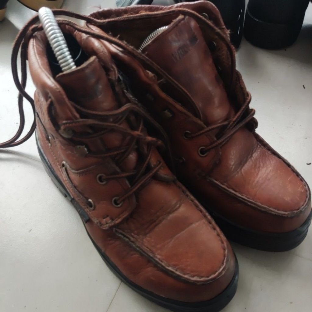 sepatu boots Wolverine bekas zise 37 insole 235