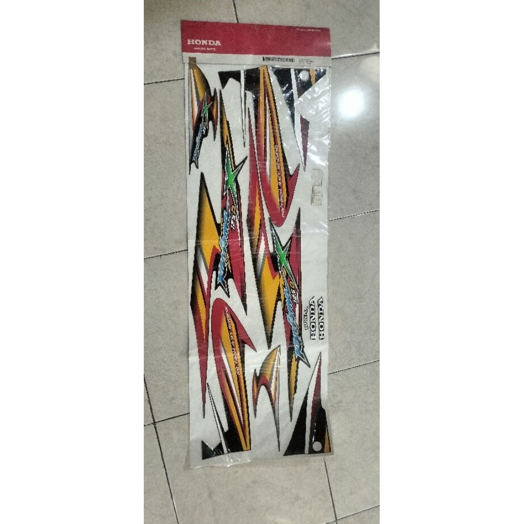 STRIPING STIKER HONDA KARISMA 125 D ORIGINAL AHM