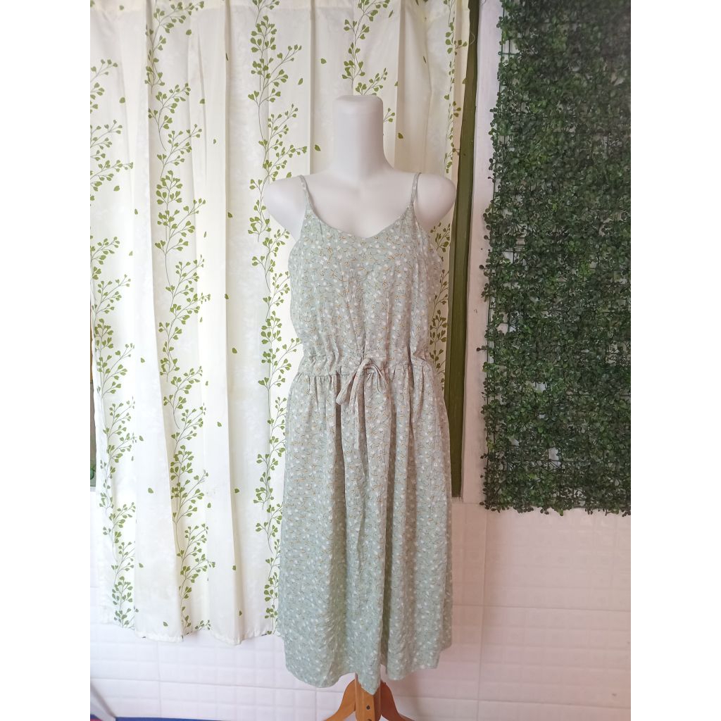 Dress tali satu motif bunga sage wanita