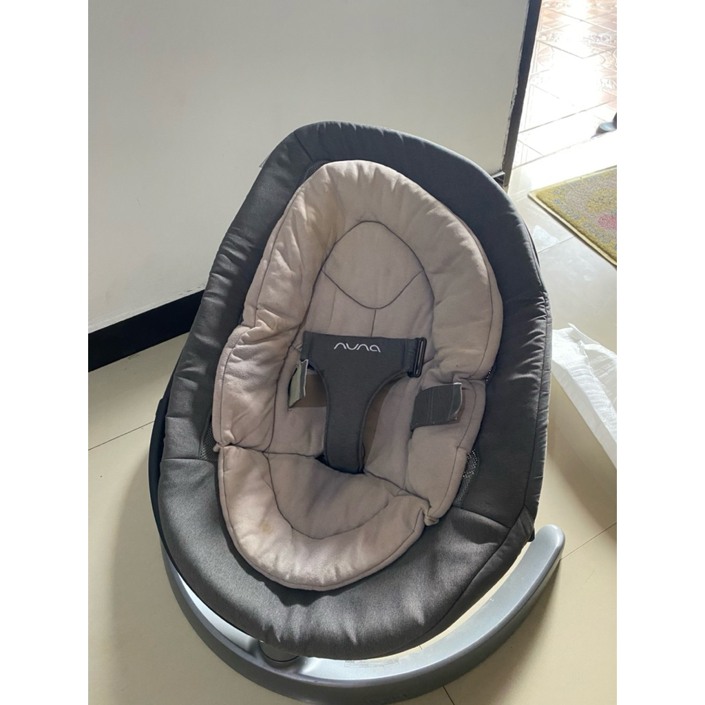 nuna leaf curv ( PRELOVED )