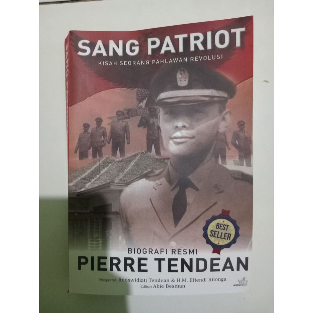 Buku Biografi Pahlawan Revolusi Pierre Tendean