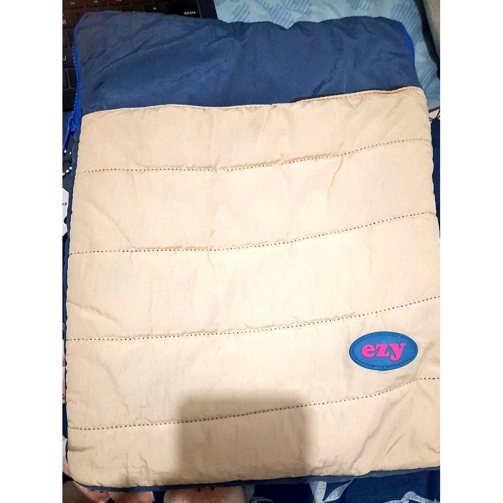 Laptop Sleeve Tas Laptop Preloved