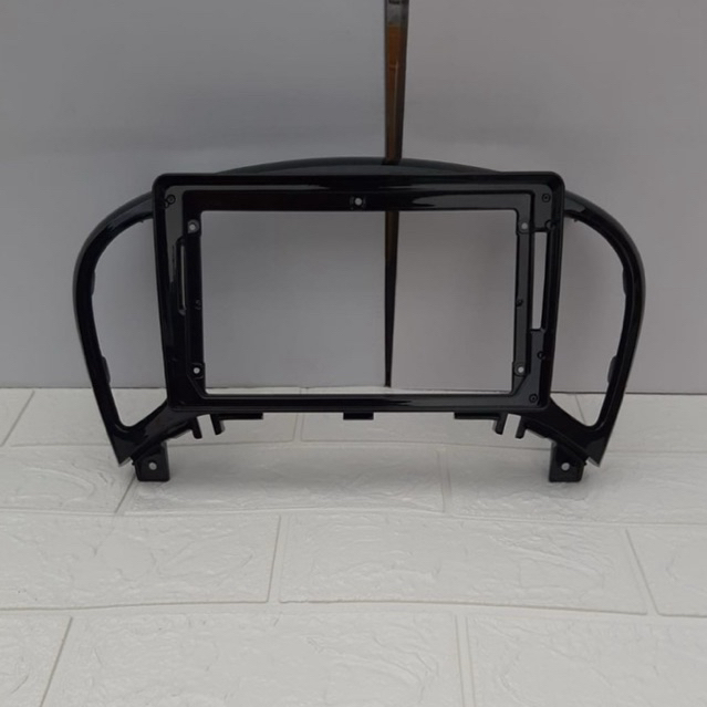 FRAME NISSAN JUKE FRAME 9 INCH NISSAN JUKE HEAD UNIT ANDROID NISSAN JUKE