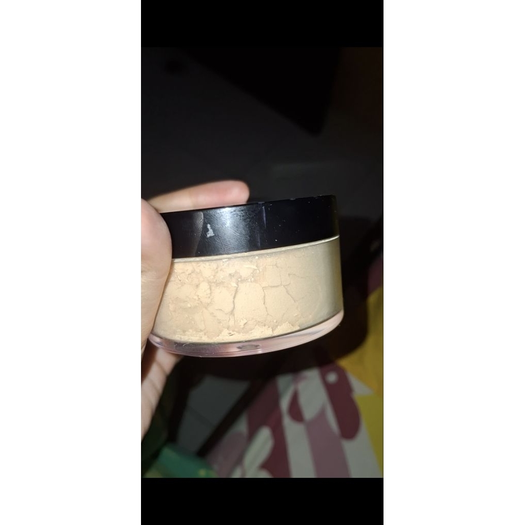 preloved loose powder makeover 07 vanilla