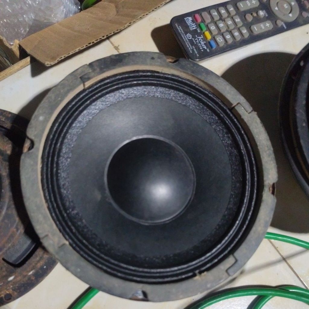 Speaker 6 inch bekas untuk middle dan woofer