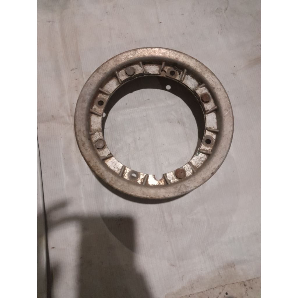 velg vespa ring 8 aluminium utuh mulus bekas super ps bajaj dll