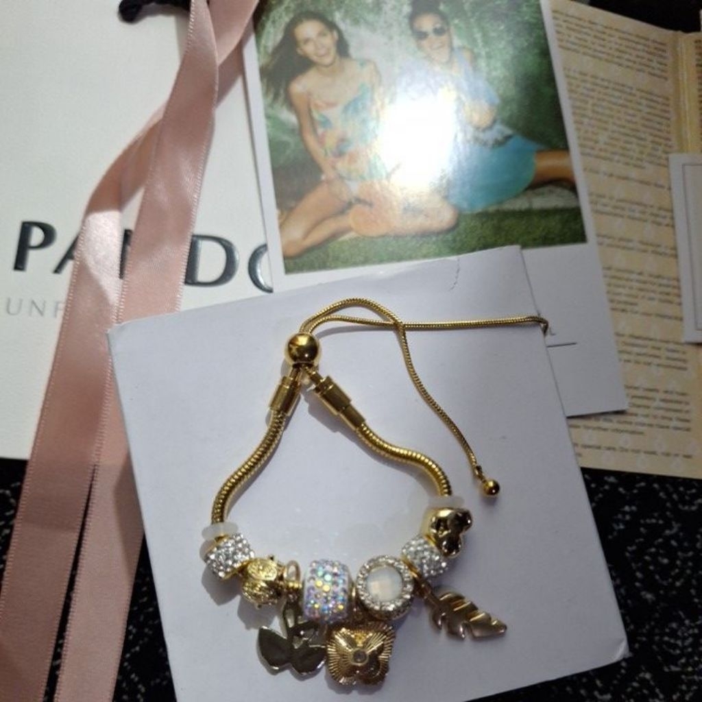 Gelang Pandora Gold Serut  (Box & Bags)