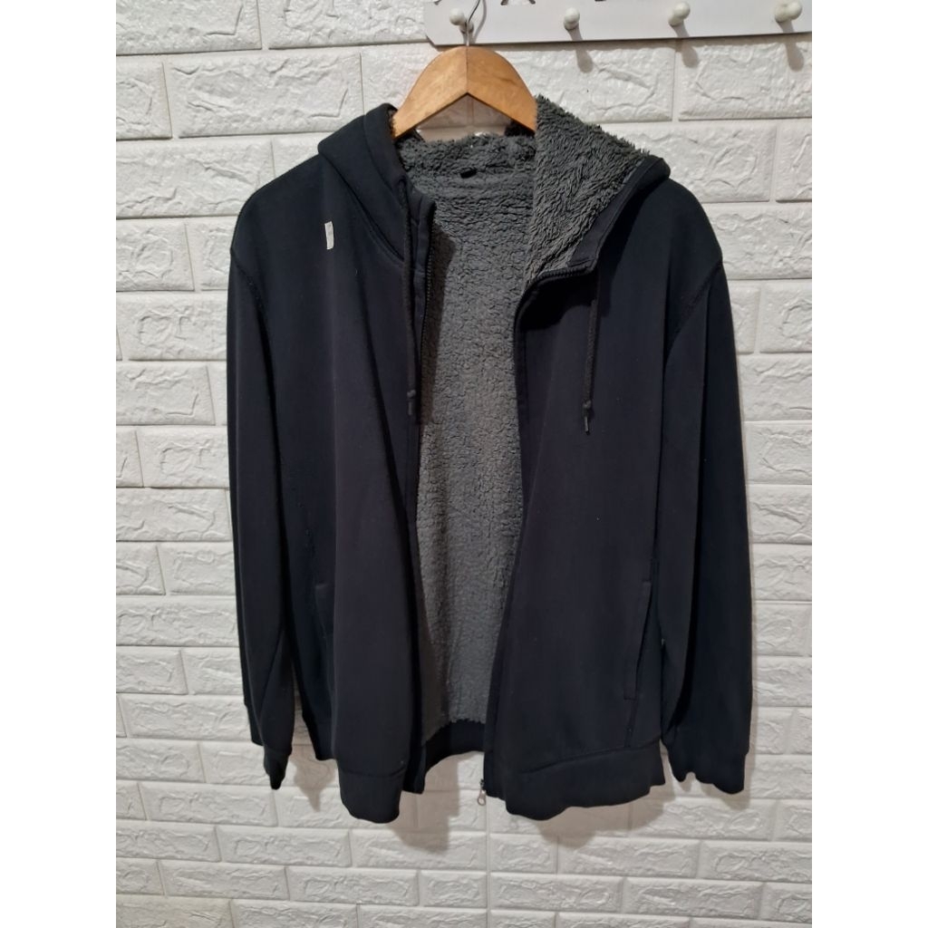 XL002 sweater hoodie zipper Uniqlo sherpa