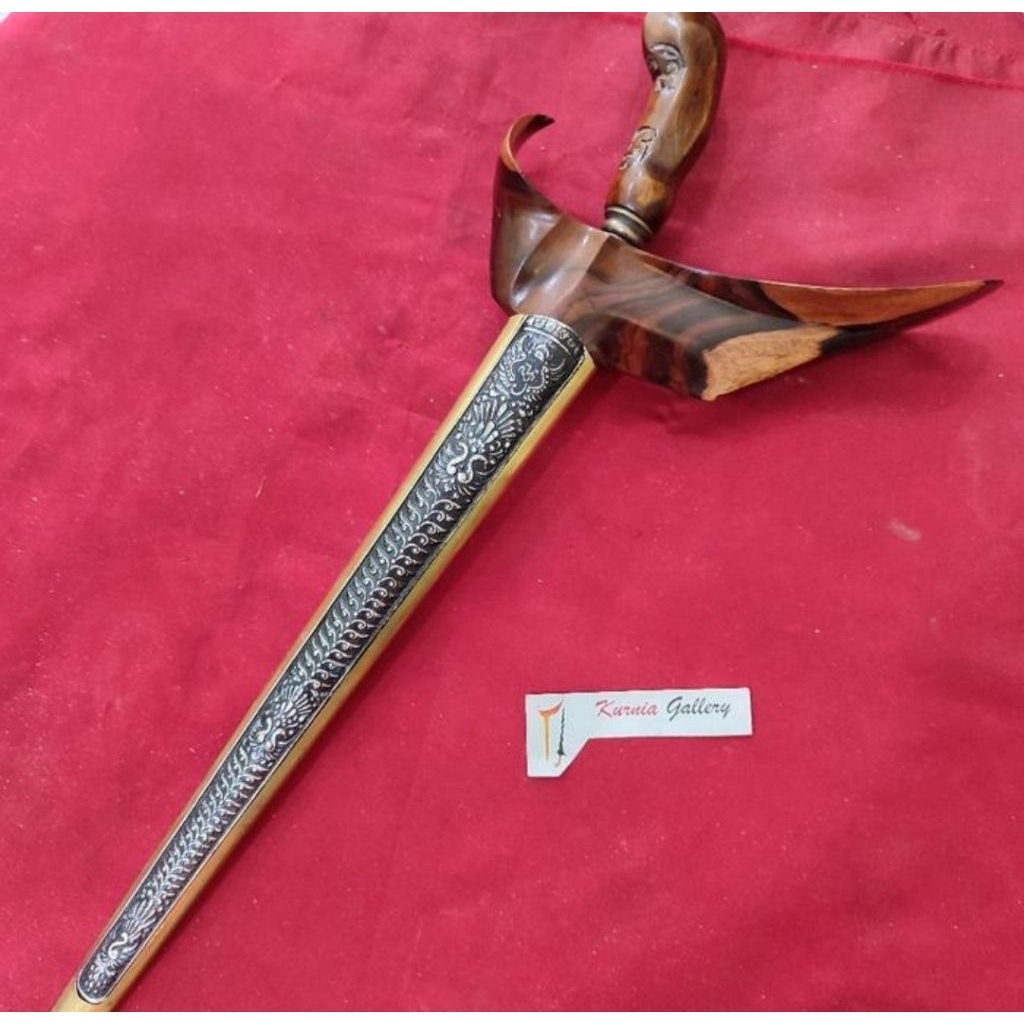 Keris Mundarang pamor Satrio Pinayungan
