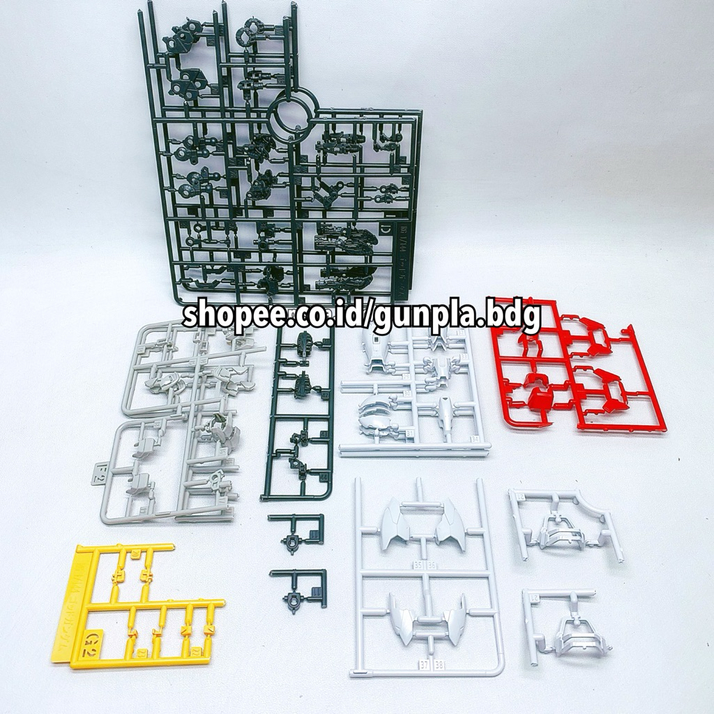 Bandai RG Gundam God Part Leg